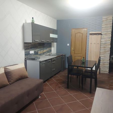 Aniko Szallas Baja Exterior foto